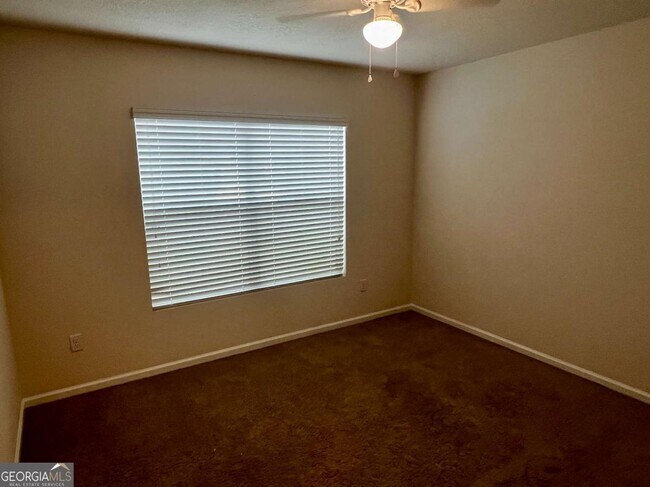 Building Photo - 239 Brooklet Cir