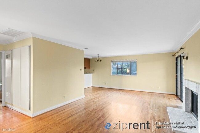 Building Photo - 2 br, 1.5 bath Condo - 824 Cedar St, Redwo...