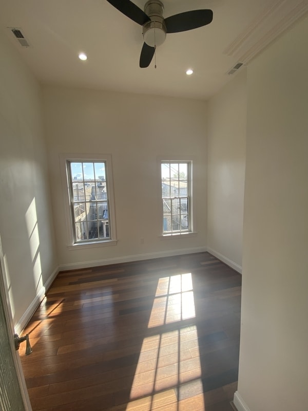 Building Photo - 20 N Madeira St