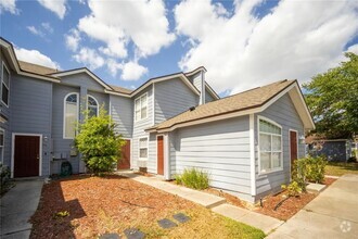 Building Photo - 564 Orchid Dr