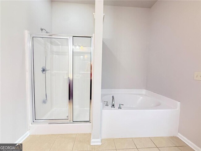 Building Photo - 1044 Haley Wds Ln