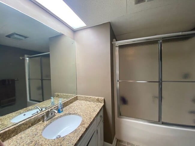 Building Photo - Condo Life!!!