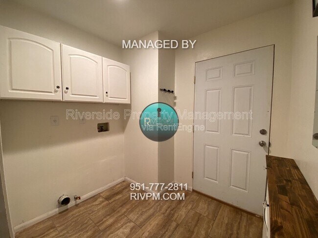 Building Photo - 19941 Windwood Cir