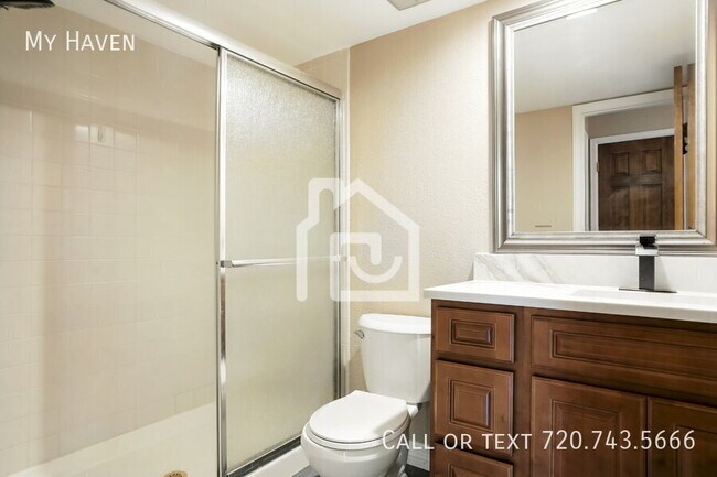 Building Photo - 16173 E Crestline Pl