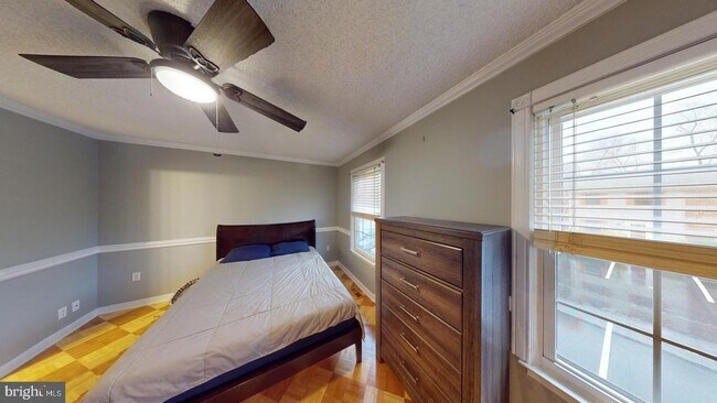 Building Photo - 3 Fillmore Pl