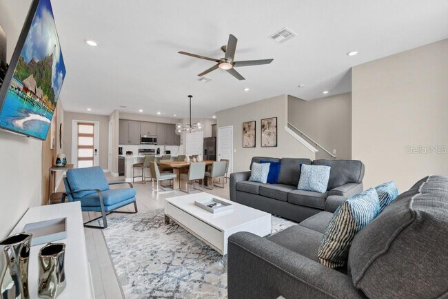 Building Photo - 7846 Spectrum Dr