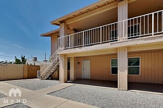 Building Photo - 6657 W Ocotillo Rd