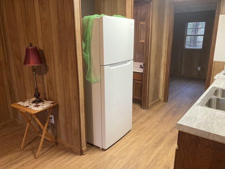 Building Photo - 179 Quarry Ln