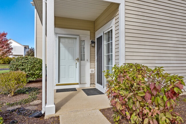 Building Photo - 169 Braxton Ln