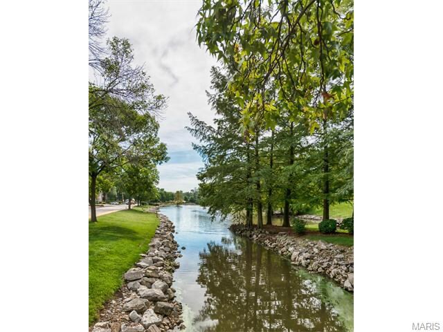 Building Photo - 1469 Bobolink Pl