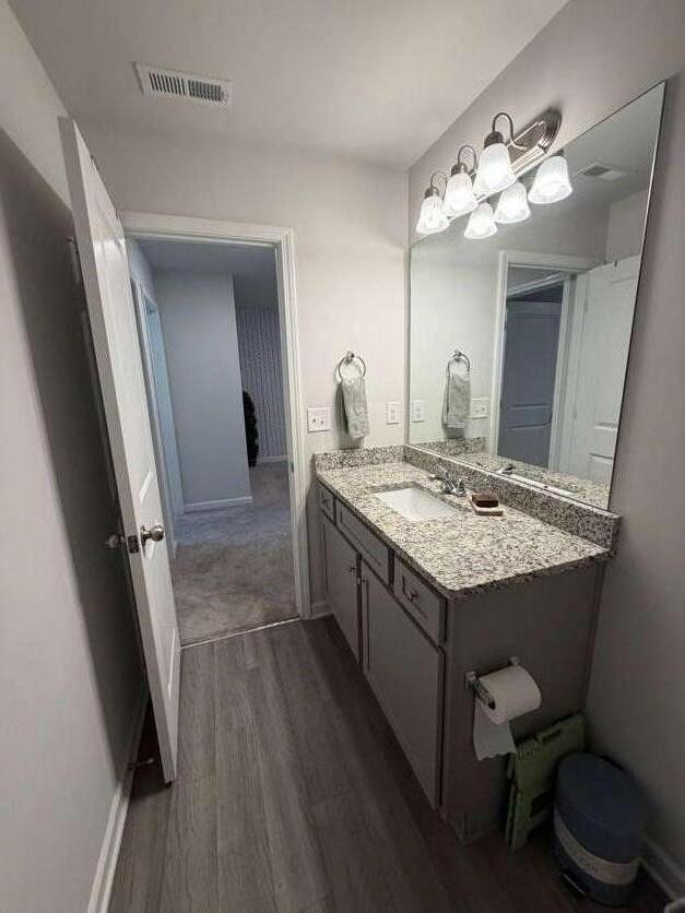 Building Photo - 7565 Knoll Hollow Rd