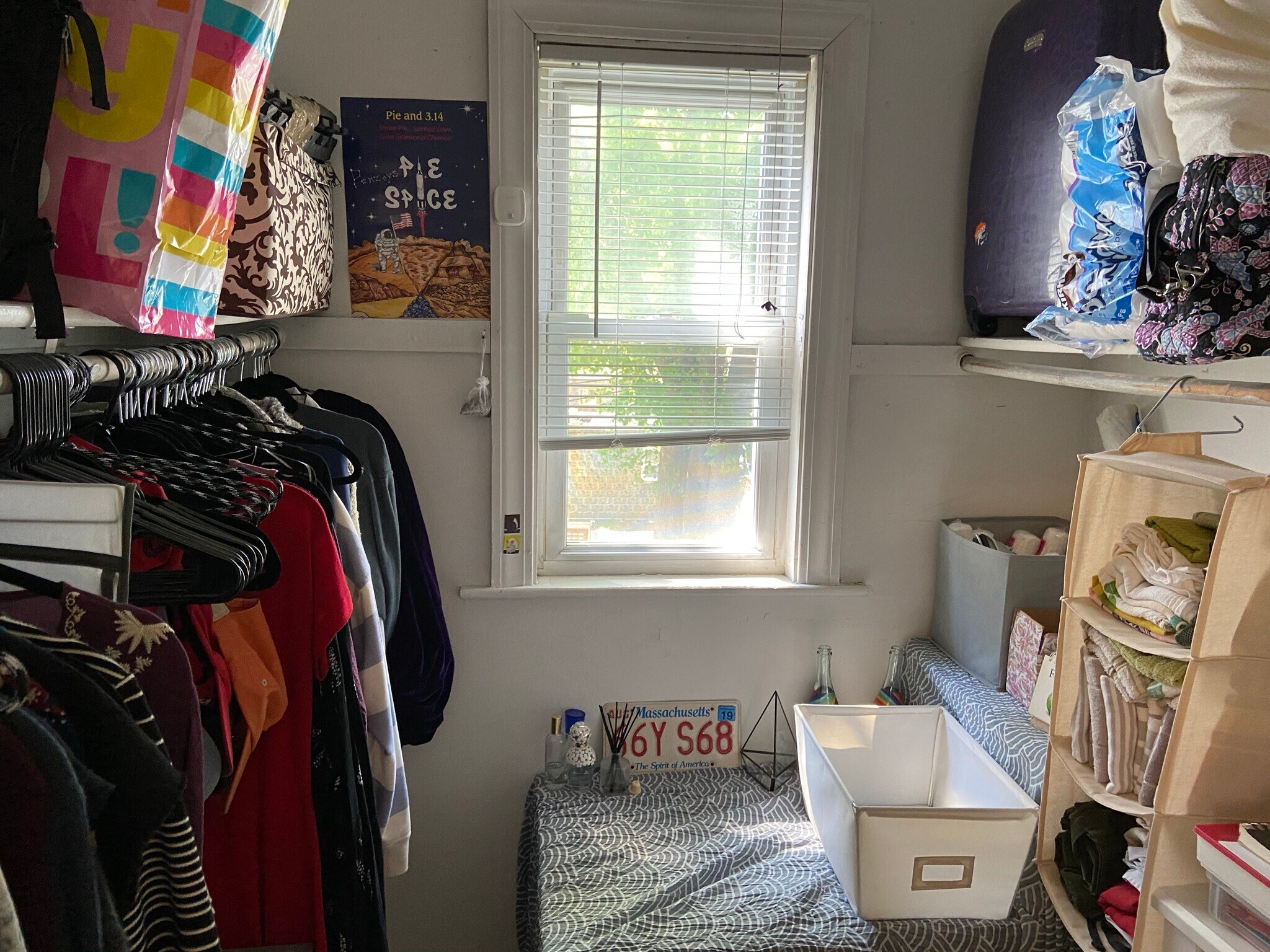 Building Photo - 590 Cambridge St