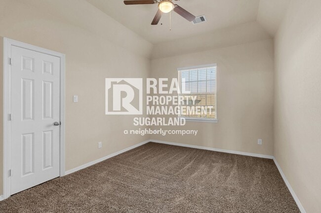 Building Photo - 18607 Pelham Grove Ln