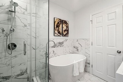 Building Photo - 94 Colborne Rd