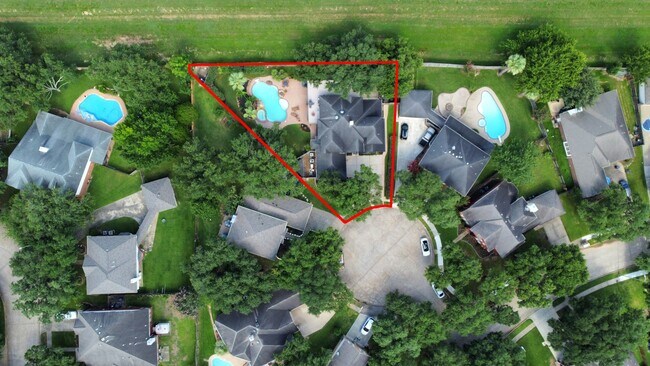 Building Photo - 4003 Perry Knoll Ct