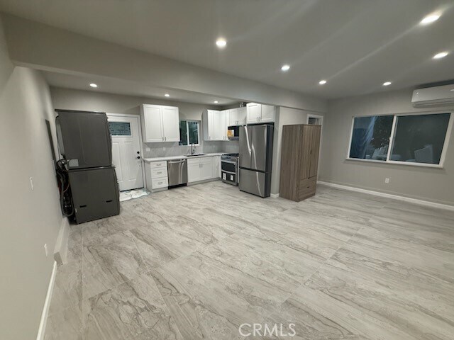 Building Photo - 25561 Novela Way