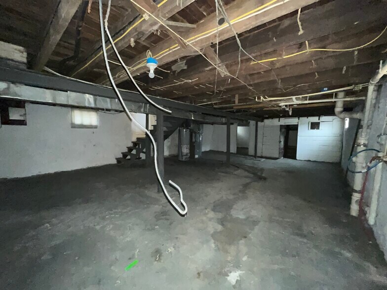 Building Photo - 5109 Cote Brilliante Ave