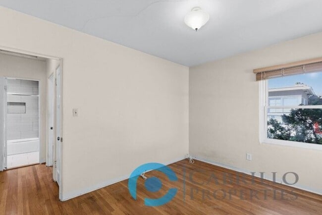 Building Photo - 5425 Adams Ave