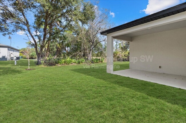 Building Photo - 5670 Gilroy Ave