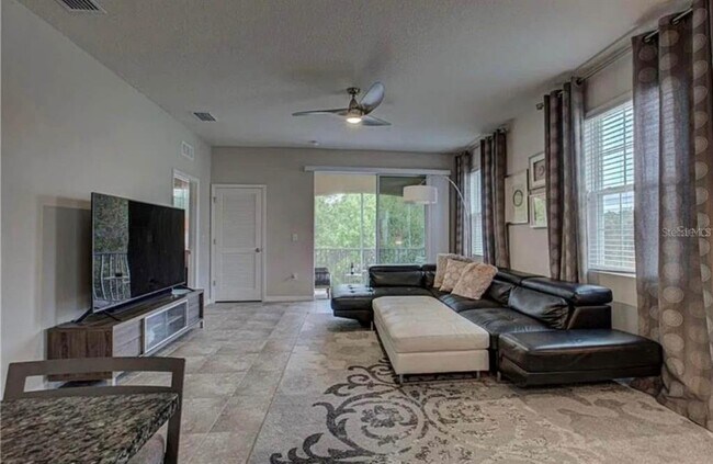 Building Photo - 8342 Enclave Way