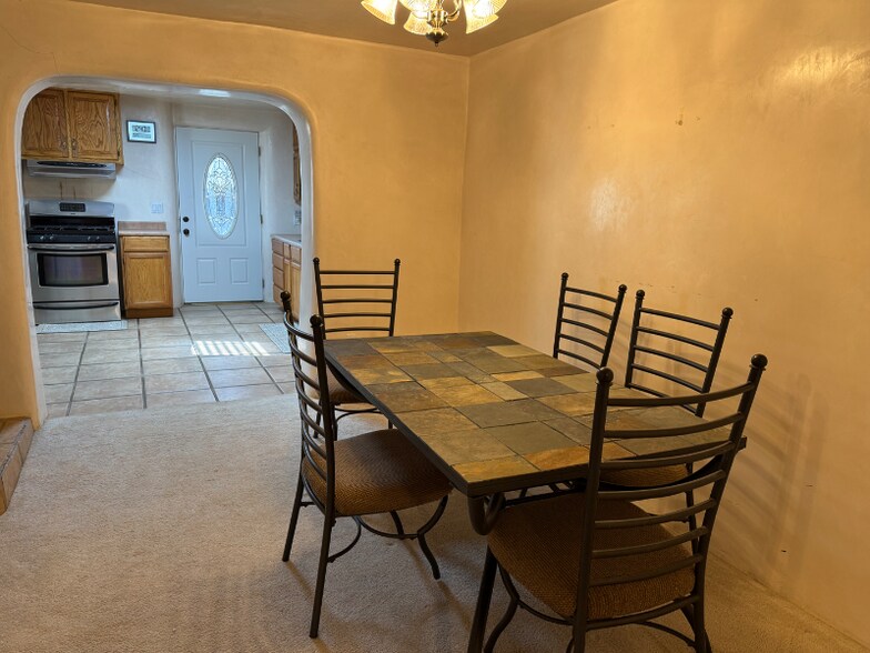 Building Photo - 354 NM-76