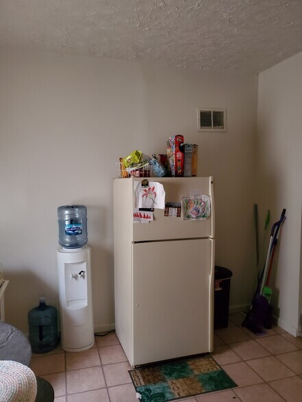 Building Photo - 2862 N Olney St