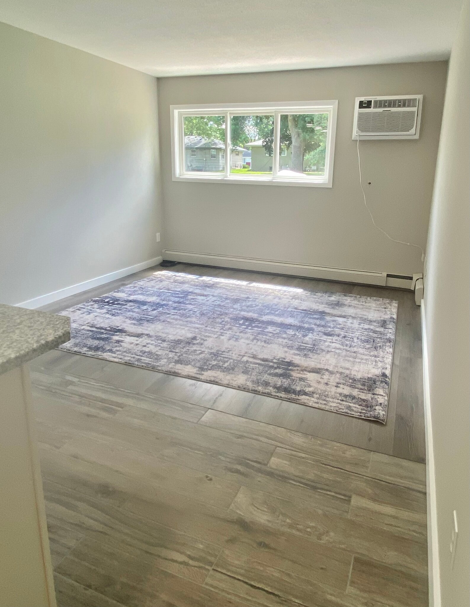 Living Room - 609 Market St S