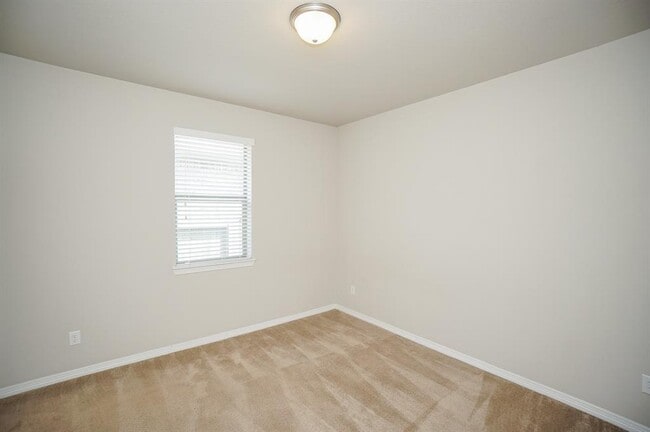 Building Photo - 27414 Ashland Meadows Ln