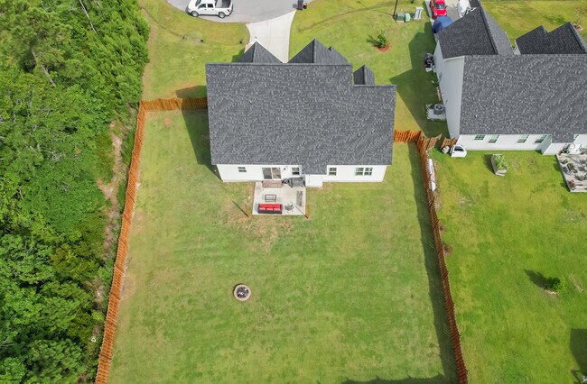 Building Photo - 425 Sea Buoy Ln