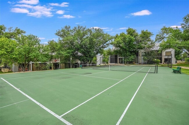 Building Photo - 199 World of Tennis Sq