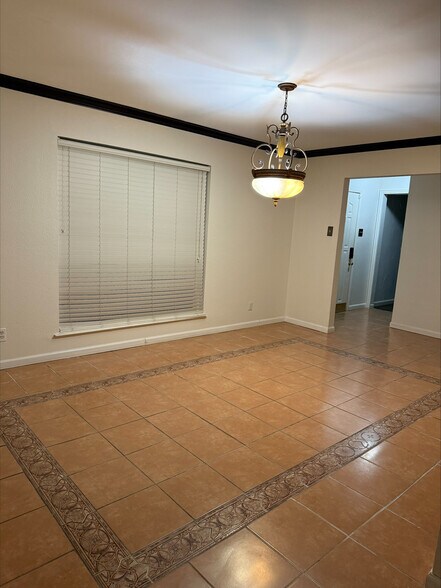 dinning area - 1333 Carriage Dr