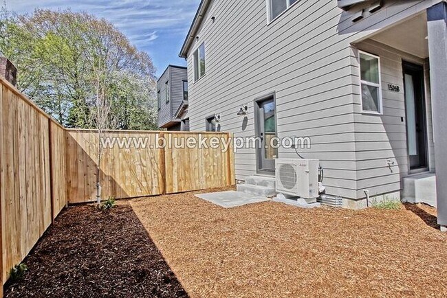 Building Photo - 1526-B: 2 Bed, 2.5 Bathroom Townhome with Fully Fenced Yard