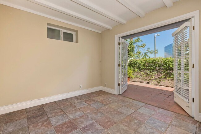 Building Photo - Classic Spanish Elegance Steps from Beverl...