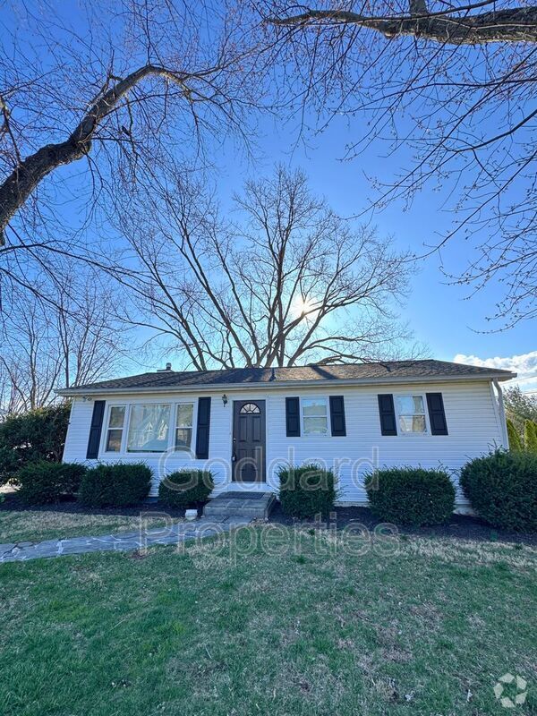 Building Photo - 6351 Barnett Ave