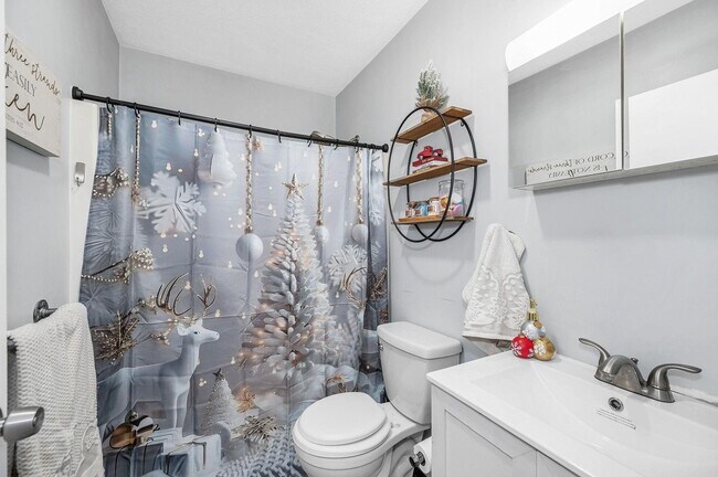 Building Photo - Nashua