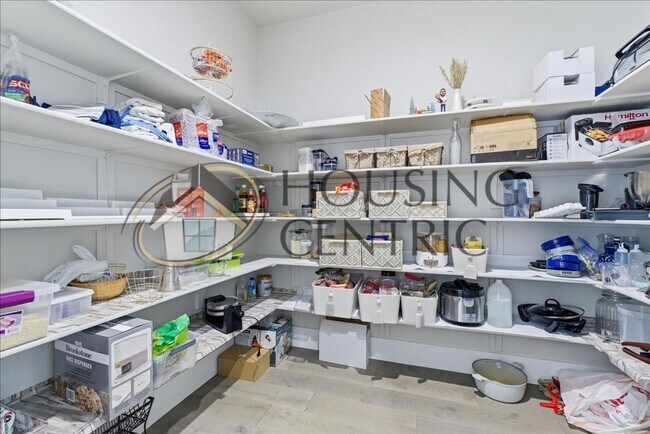 Building Photo - Unparalleled Executive Luxury Rental Home in Gated Community