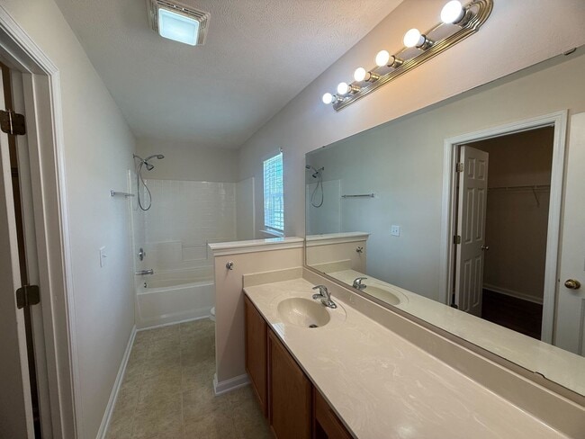 Building Photo - Carolina Forest - 3 Bedroom / 2 Bathroom Home