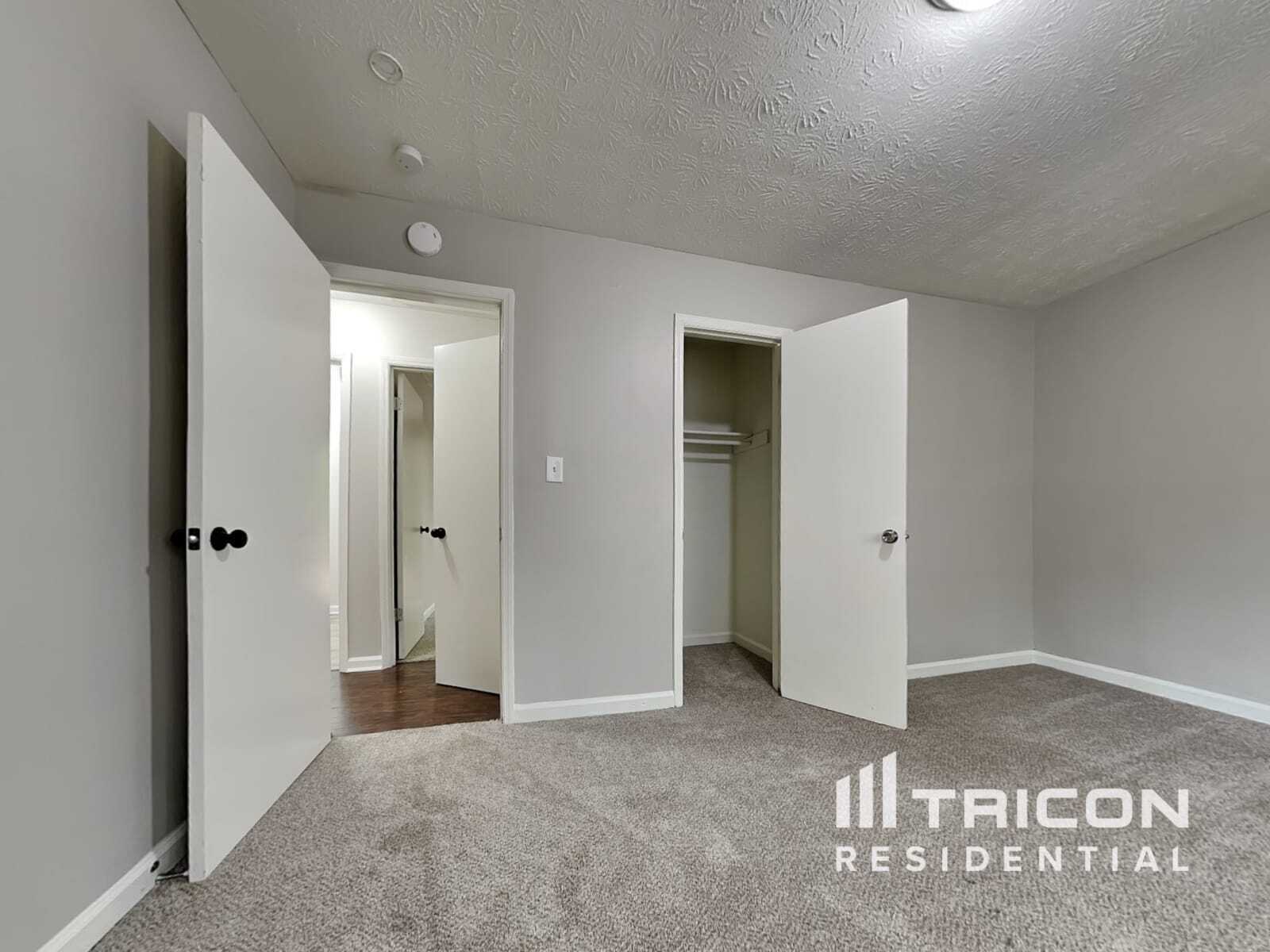 Building Photo - 3946 McGill Dr