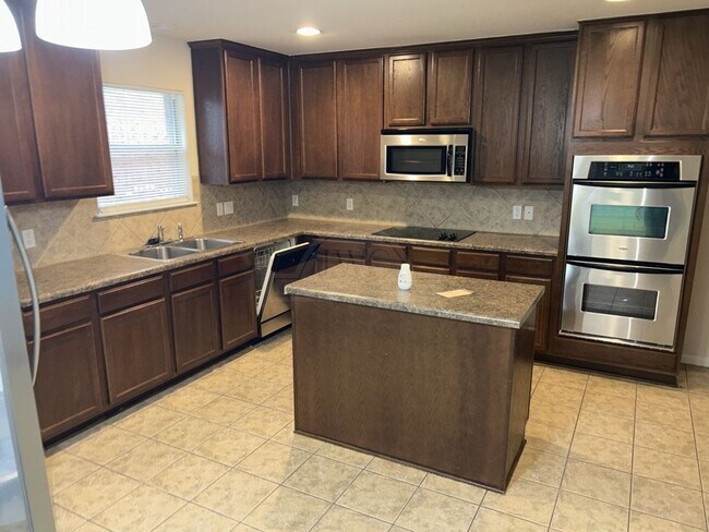 Building Photo - 5705 Sulfur Spring Dr