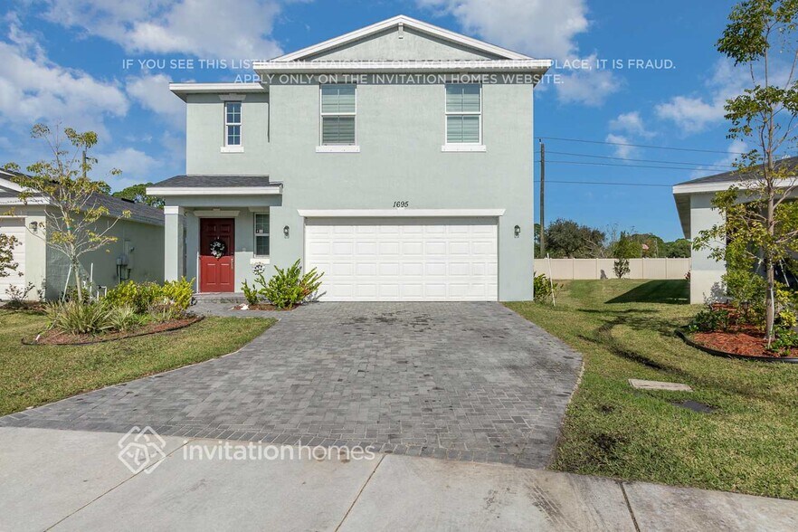 Primary Photo - 1695 Diablo Cir SW