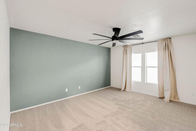 Building Photo - 1644 E Cielo Grande Ave