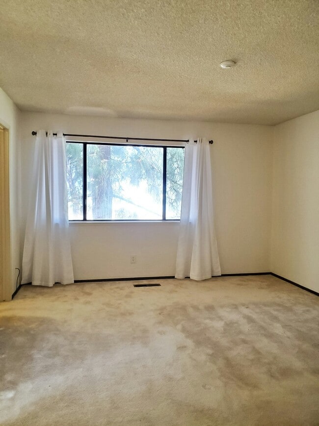 Building Photo - 6263 Joaquin Murieta Ave