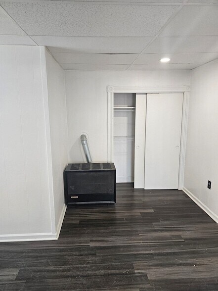 Building Photo - 1116 N Main St