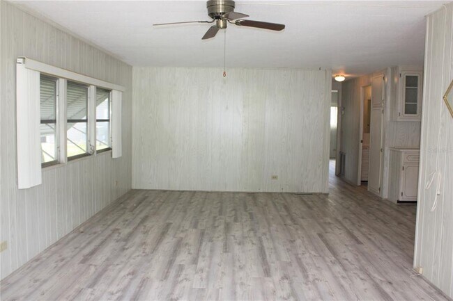 Building Photo - 1100 S Belcher Rd