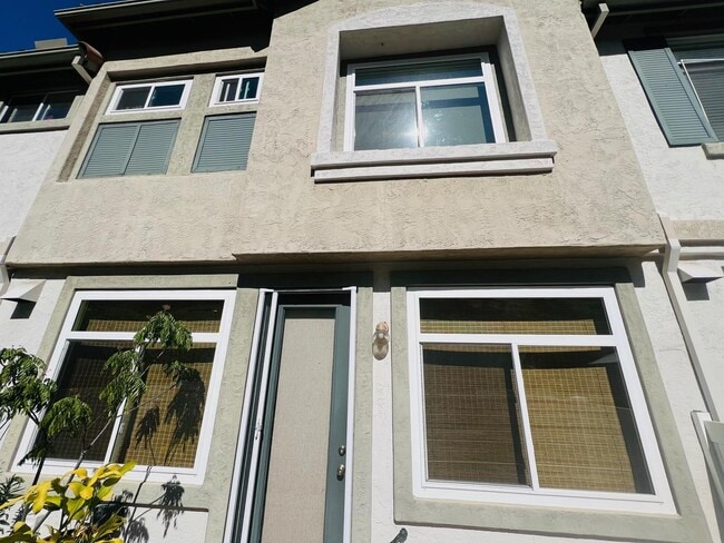 Building Photo - 12526 Heatherton Ct