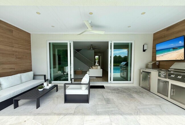 Building Photo - 9842 Salty Bay Dr