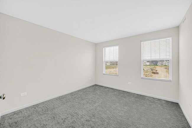 Building Photo - 2259 Horseshoe Cir