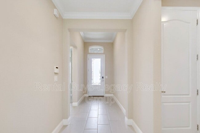 Building Photo - 10828 John Randolph Dr