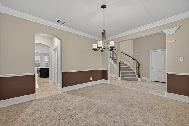 Building Photo - 8338 Sedona Ridge Dr