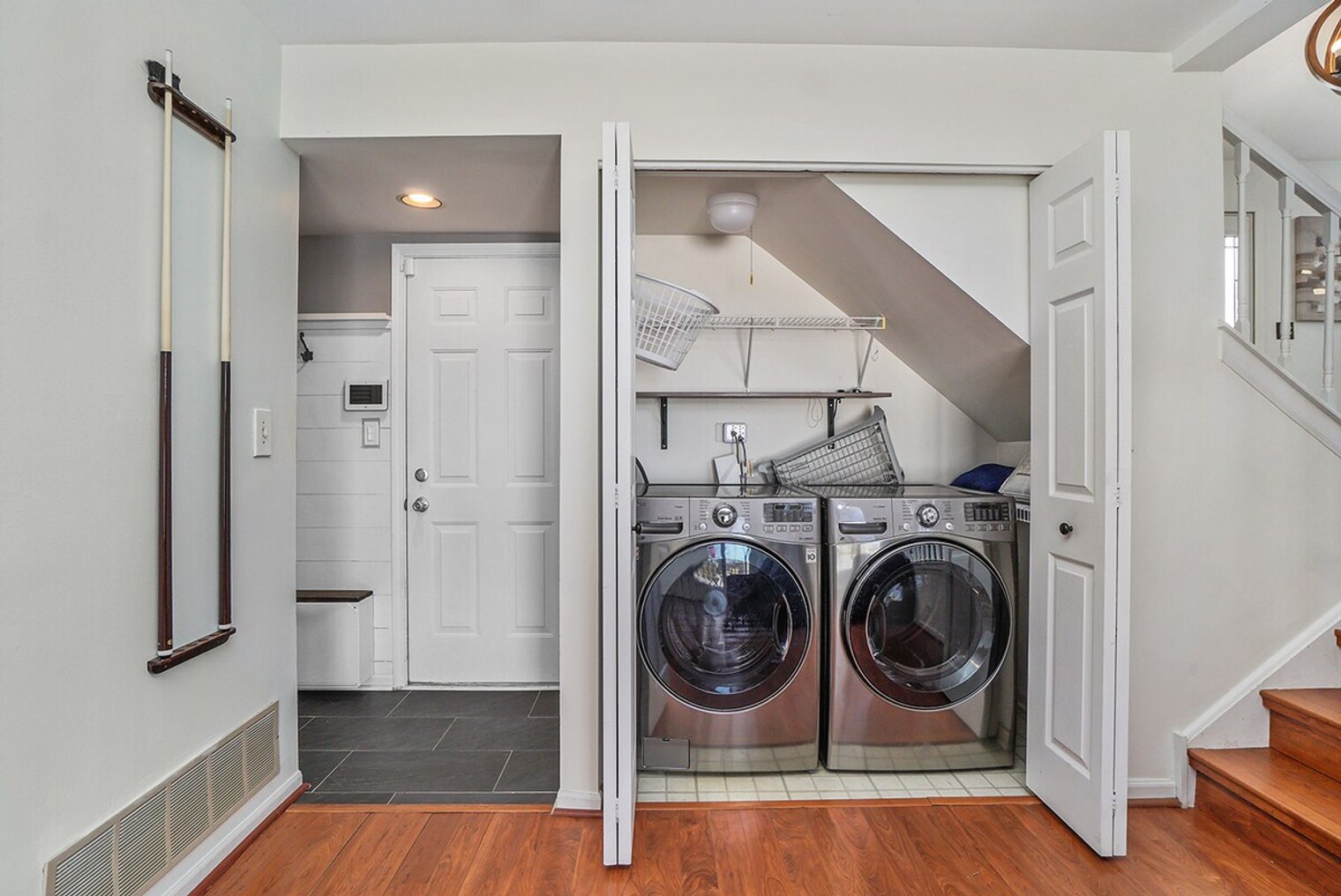 Building Photo - 1191 Easton Dr